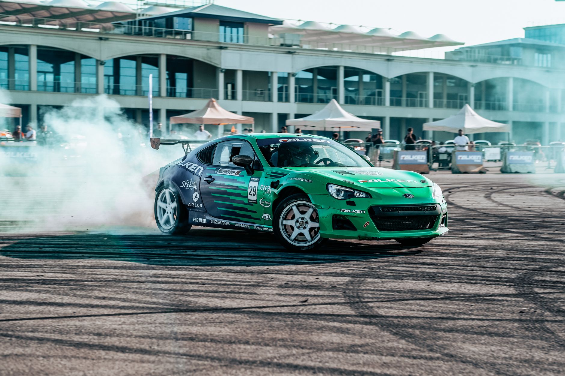 Tyre Choices That Actually Matter: Why UK Boy Racers Are Switching to Semi-Slick Road Tyres for Daily Driving in 2026